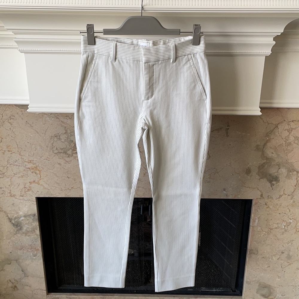 GAP Signature Skinny Ankle White Striped Pants- 2 - Picture 2 of 4